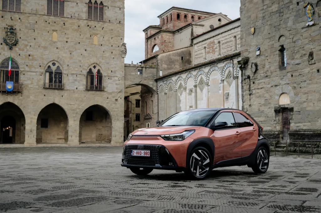 Gute-Mobile toyota aygo x hybrid slider